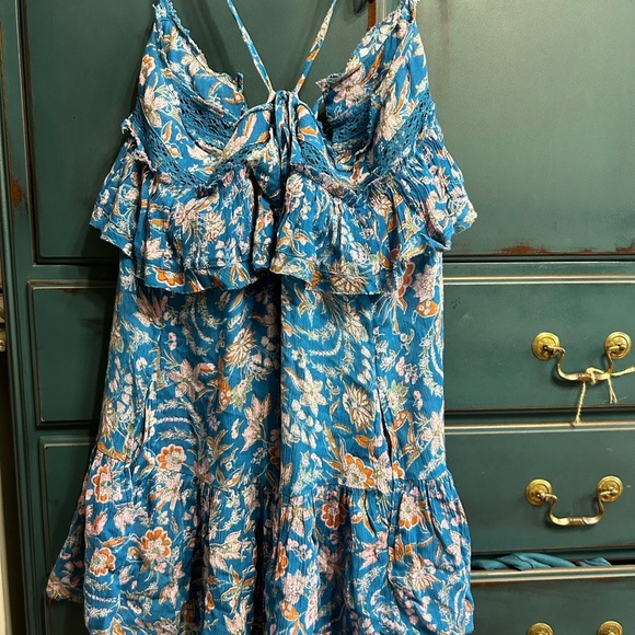 Free people​ - Picture 3 of 4